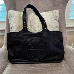 Black Tory Burch Leather Classic Bombe Shoulder Bag Tote Bag